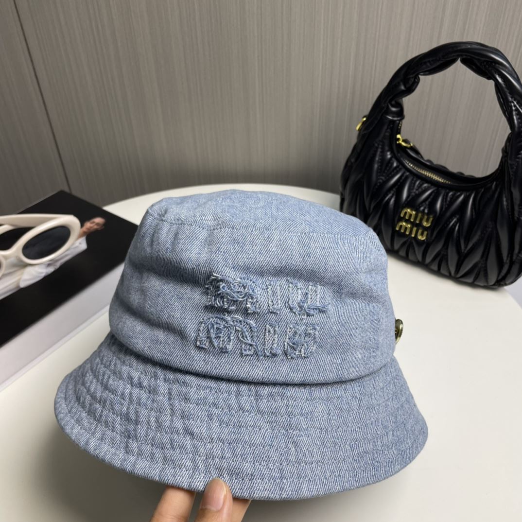 Miu Miu Caps